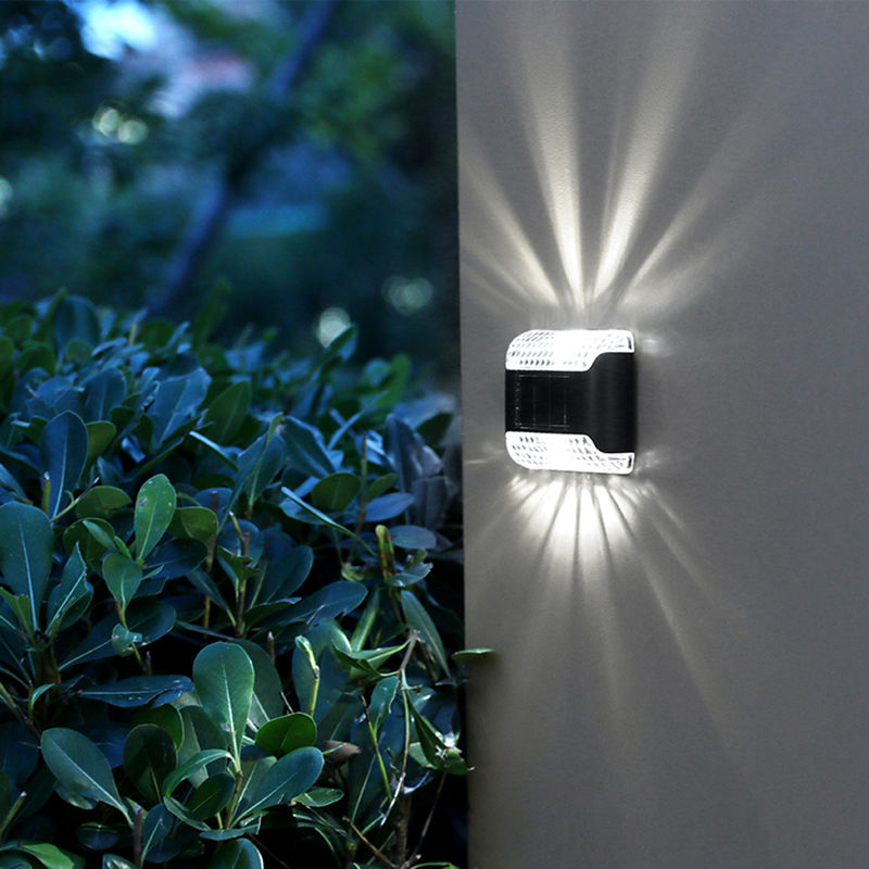 Trang trí Đèn tường năng lượng mặt trời thấp hơn Đèn LED trong nhà không thấm nước