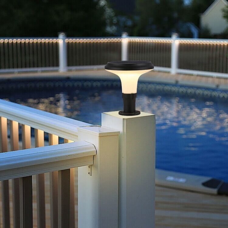 Đèn trang trí cột đèn LED năng lượng mặt trời Đèn năng lượng mặt trời Đèn LED chiếu sáng