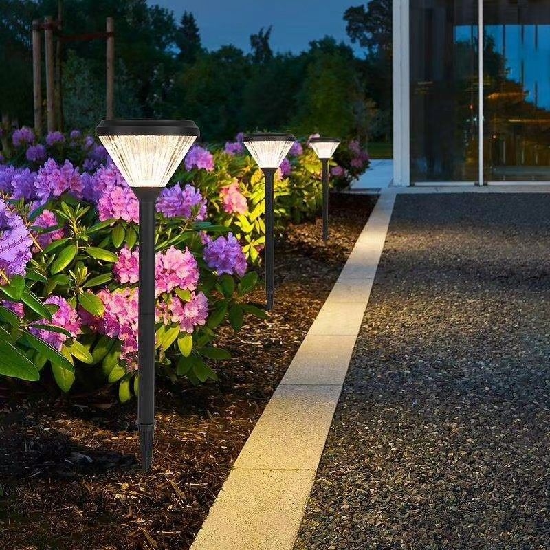 Đèn sàn năng lượng mặt trời Hàng rào Đèn chiếu sáng ngoài trời Trang trí sân vườn