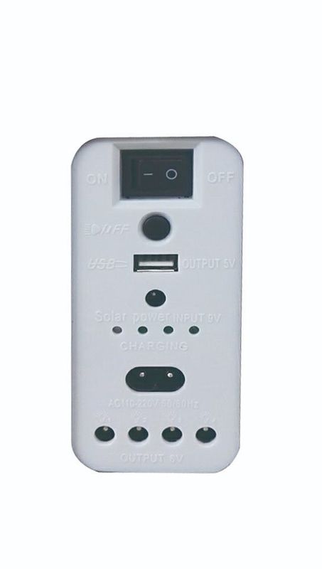 Đèn di động năng lượng mặt trời Chiếu sáng đa năng bằng năng lượng mặt trời với Đèn năng lượng mặt trời ngoài trời USB SRE-18N