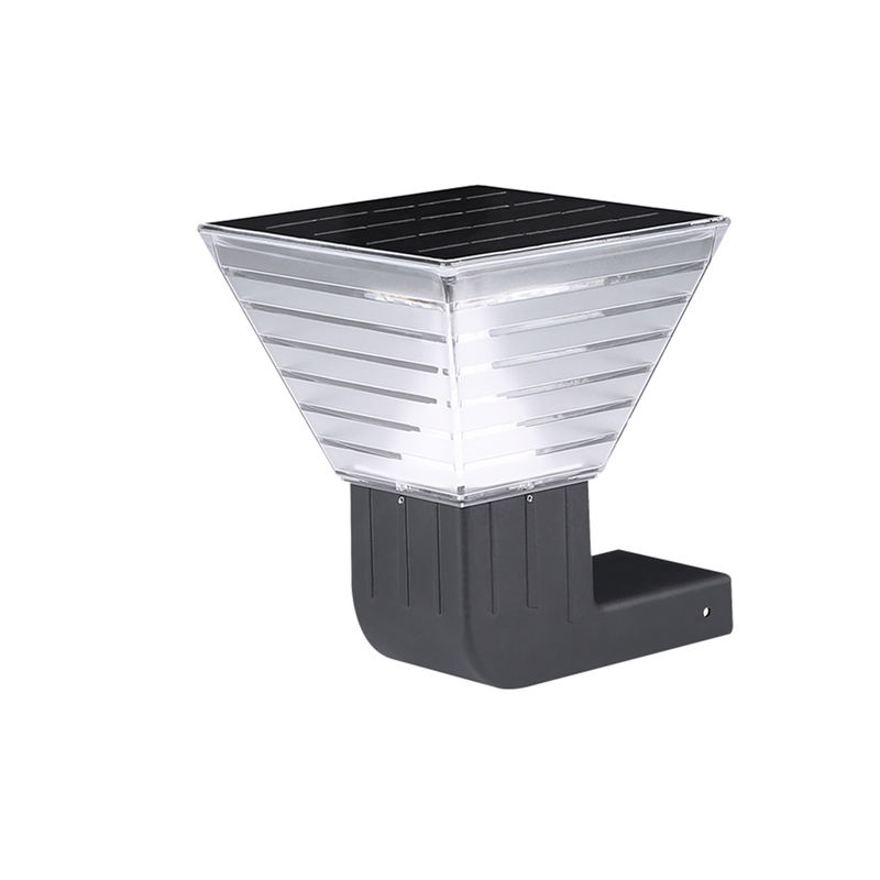 90 lm / w Đèn LED năng lượng mặt trời Đèn tường ngoài trời 3.2V Đèn ngoại thất hiện đại ABS Cảnh quan sân vườn