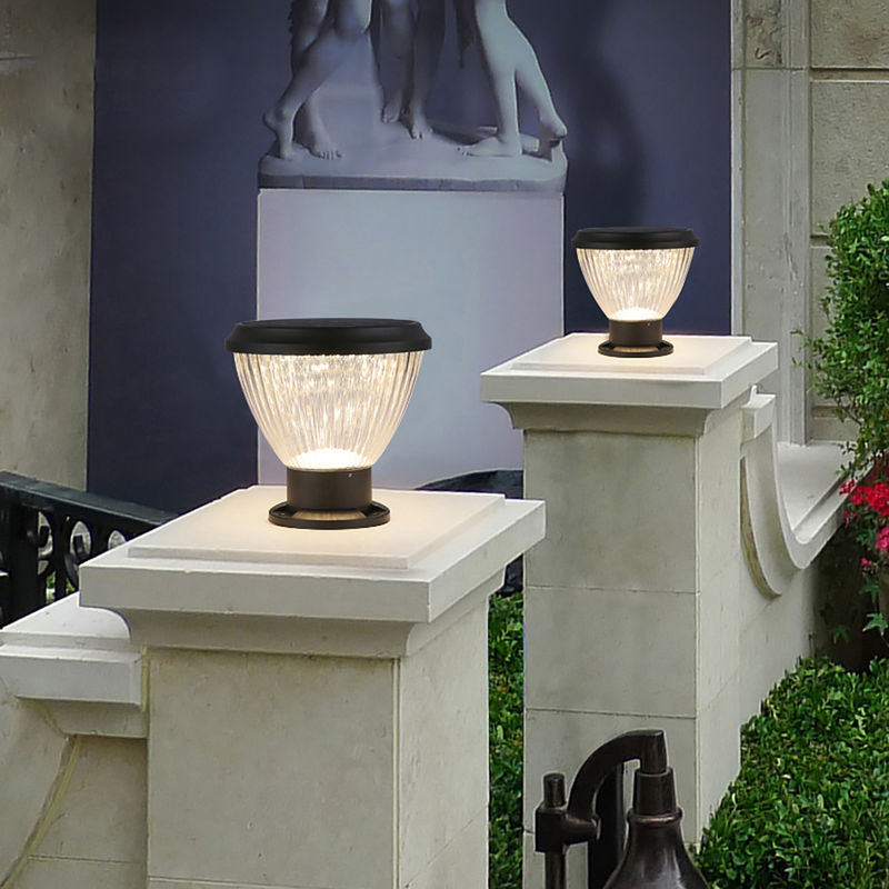 Đèn LED sân vườn Trang trí chống thấm ngoài trời năng lượng mặt trời Tất cả trong một Đèn cột Ánh sáng